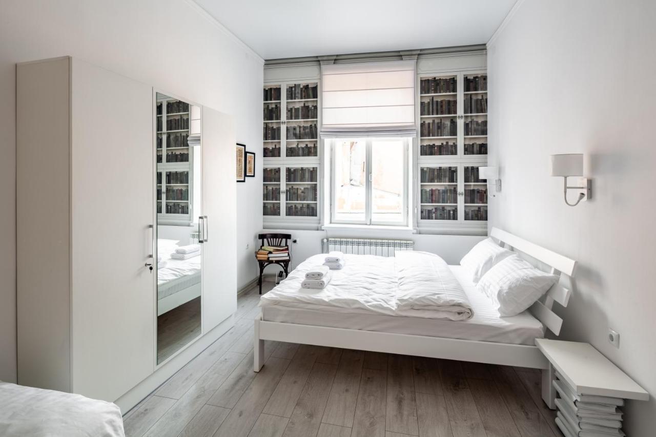 Bookinist Apartment 利沃夫 外观 照片