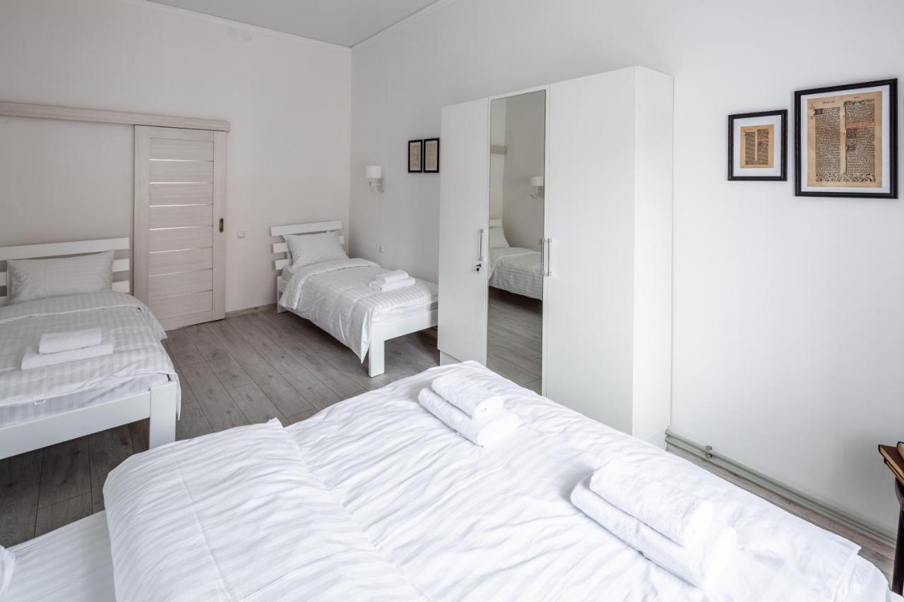 Bookinist Apartment 利沃夫 外观 照片