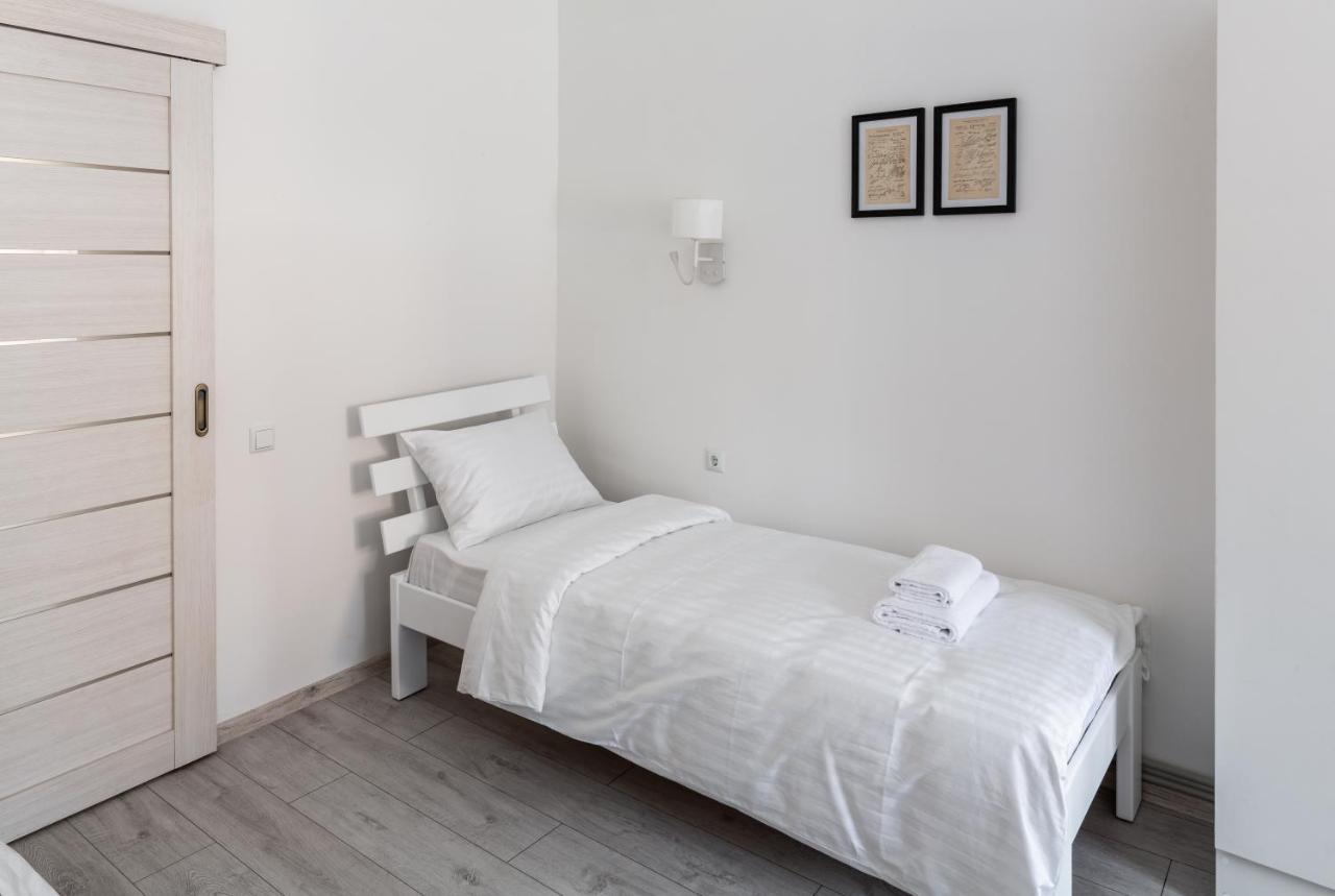 Bookinist Apartment 利沃夫 外观 照片