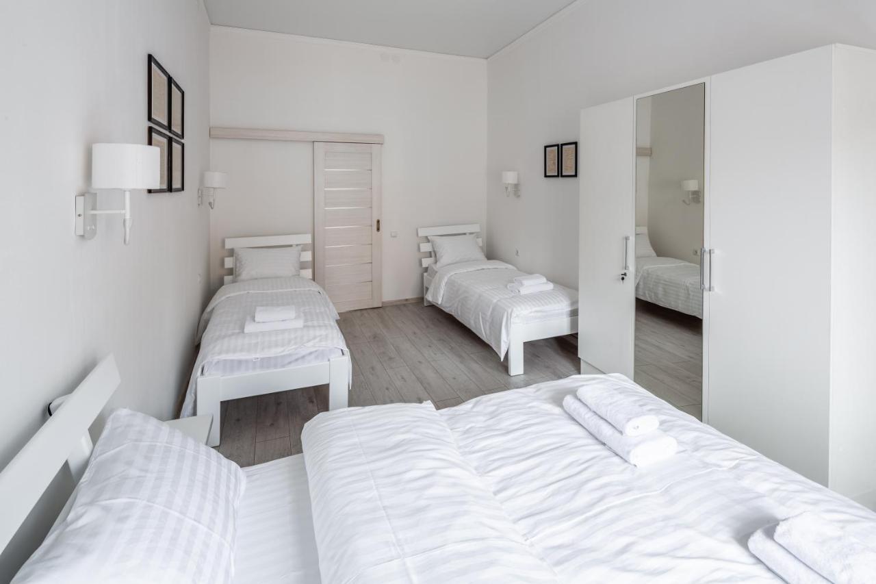 Bookinist Apartment 利沃夫 外观 照片